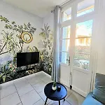 Apartahotel Oasis