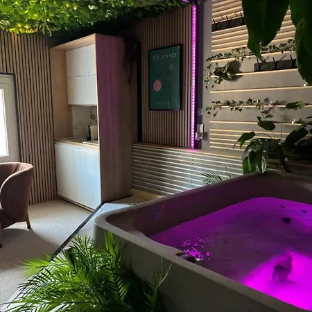 L'appart'hotel Aparthotel 4*